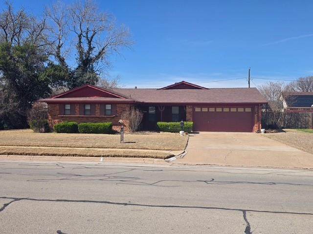 810 Preston Road - Photo 1