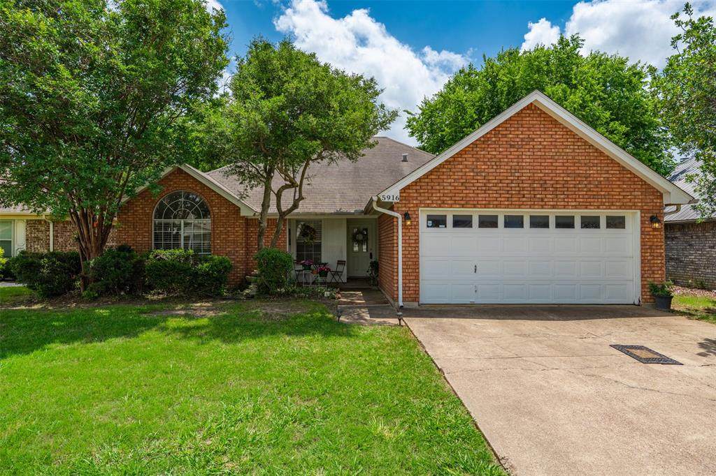 5916 Hillglen Drive - Photo 1