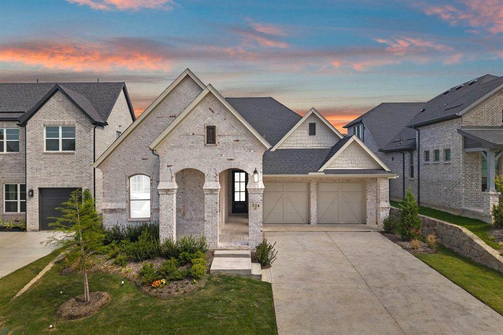 524 Wexford Drive - Photo 1