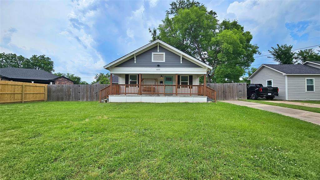 831 Alabama Street - Photo 1