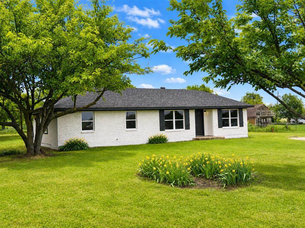 105 Paige Street - Photo 1