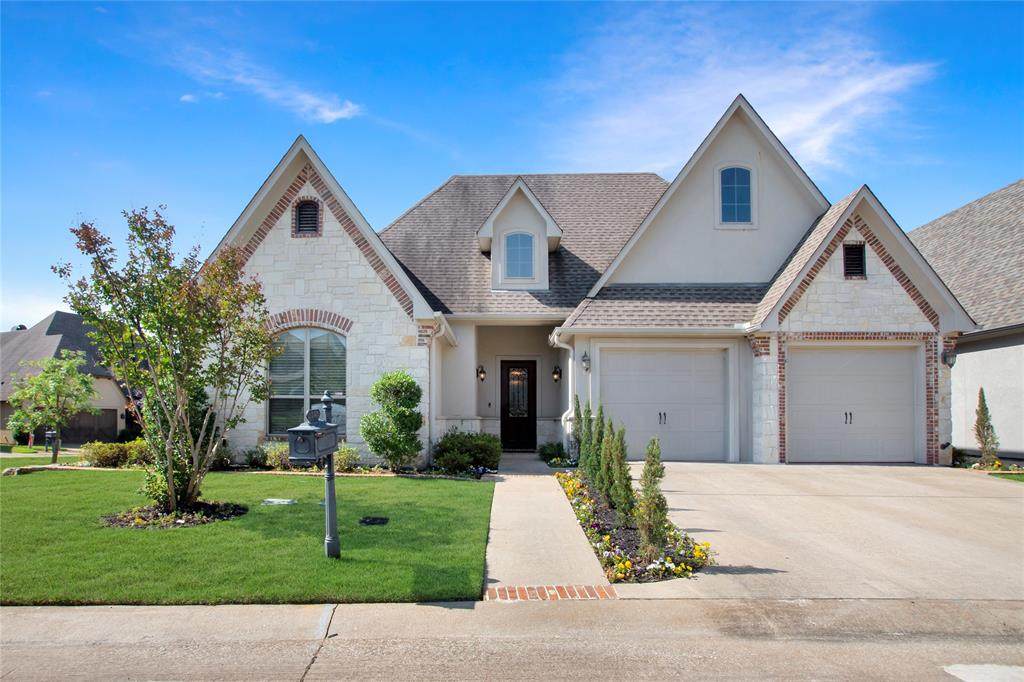 745 Esperanza Place - Photo 1