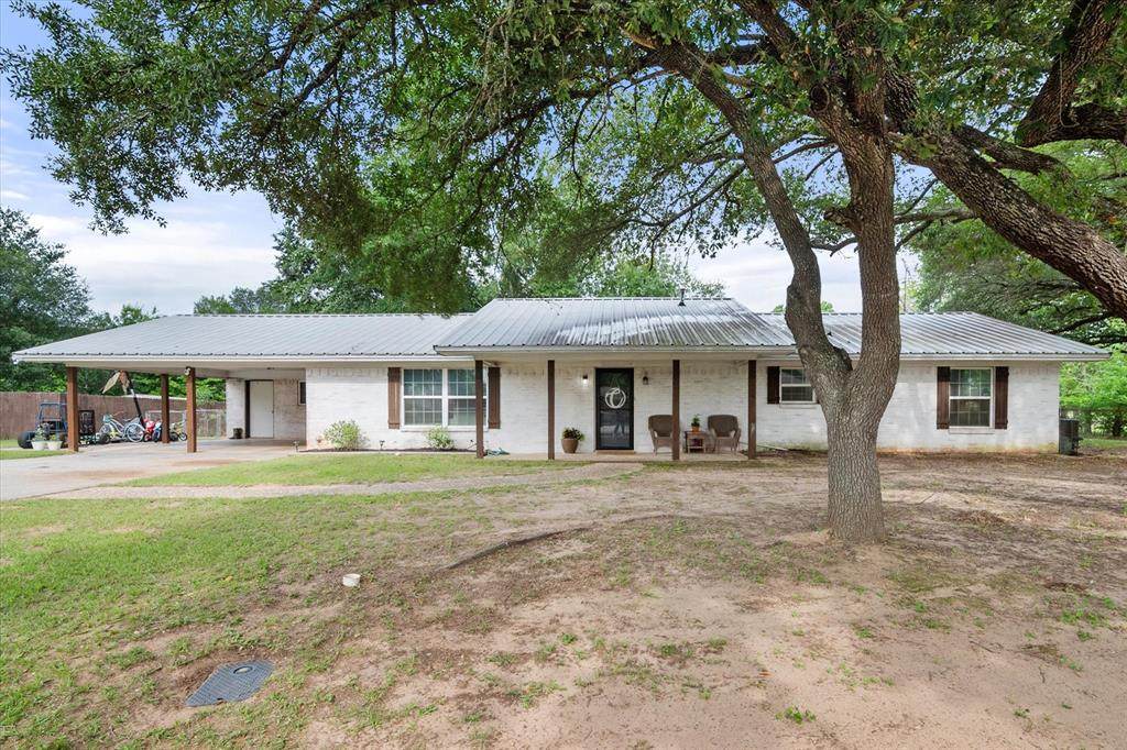 951 Faircrest Drive - Photo 1