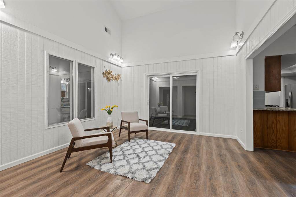 211 Willowwood Place - Photo 1