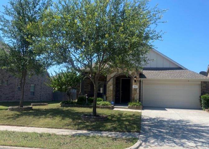5717 Fremont - Photo 1