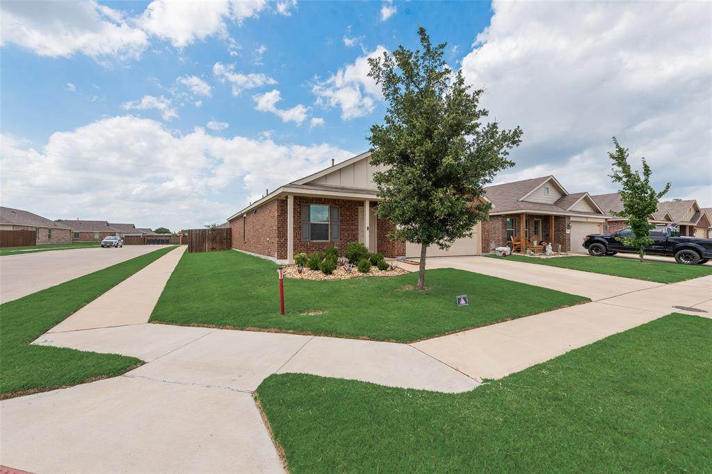 712 Odlozil Lane - Photo 1