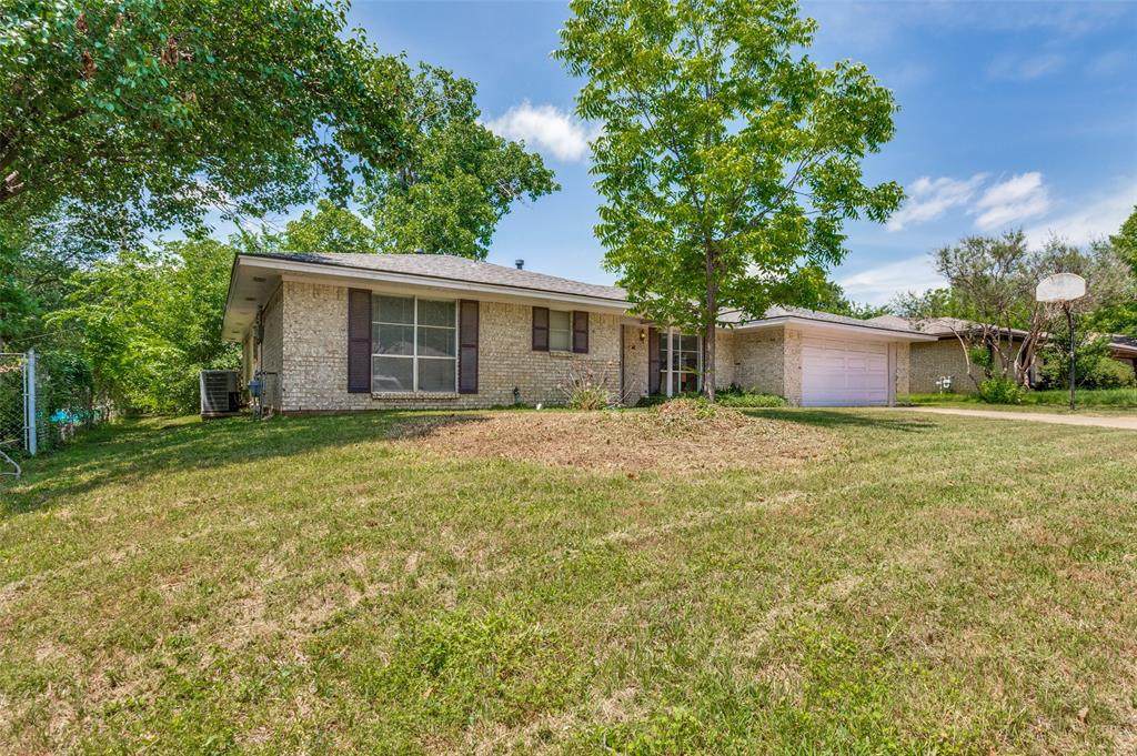 1121 Billie Ruth Lane - Photo 1