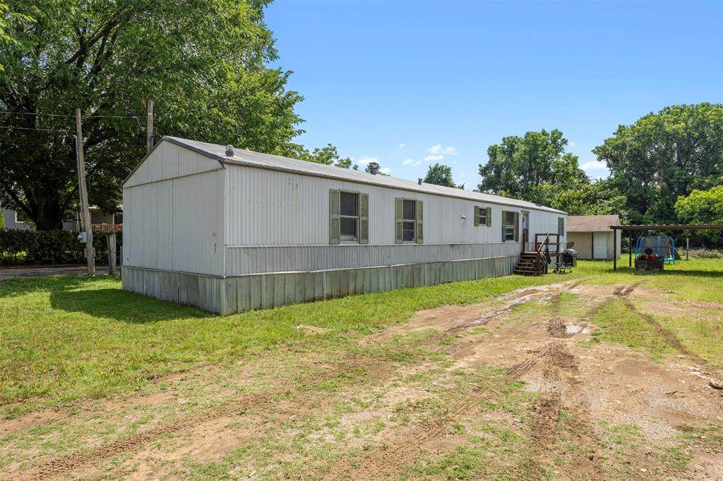105 Syble Jean Drive - Photo 1