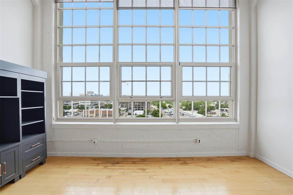 2600 7th Street - Photo 1