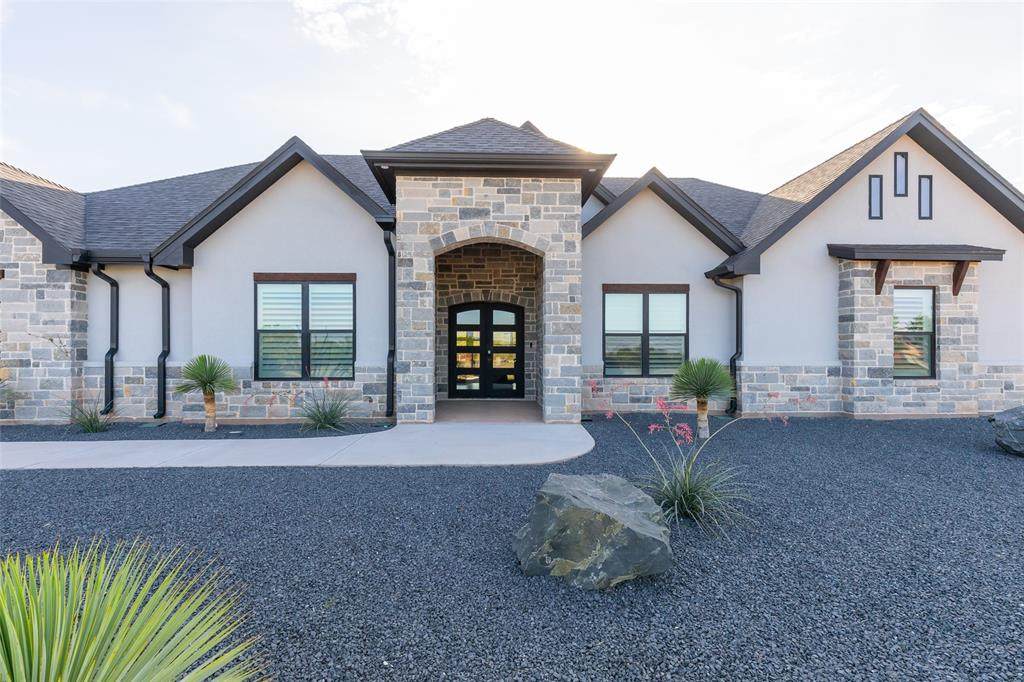8250 Drovers Lane - Photo 1