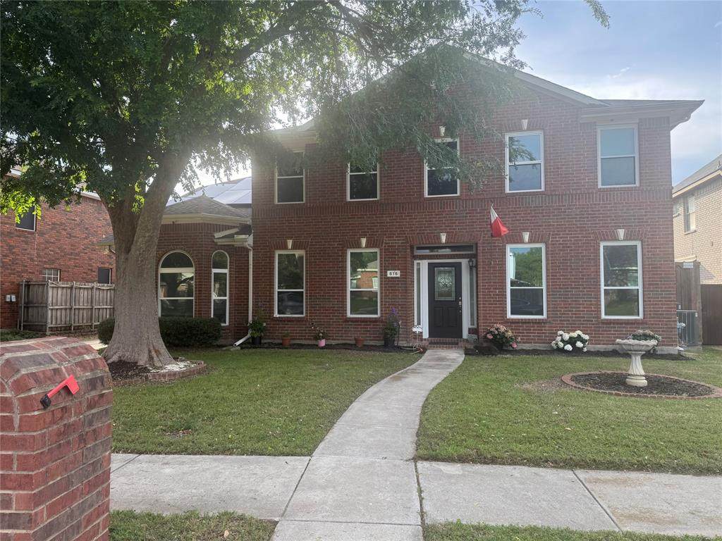 616 Huntington Lane - Photo 1