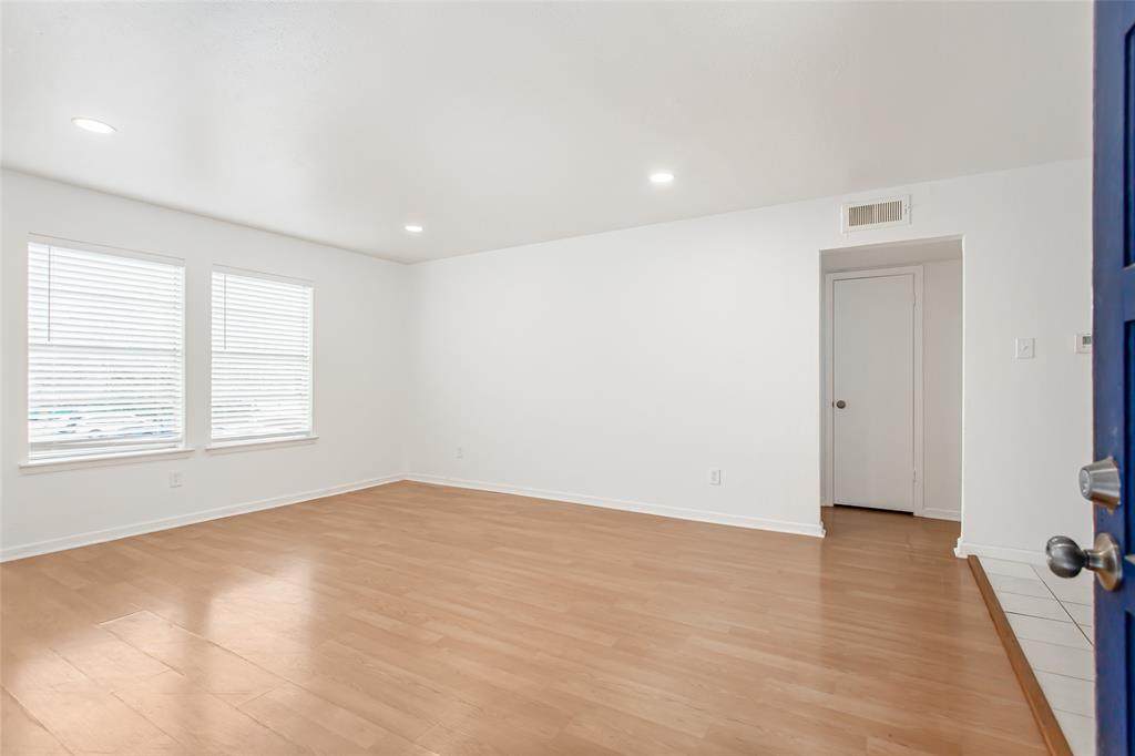 6061 Milton Street - Photo 1