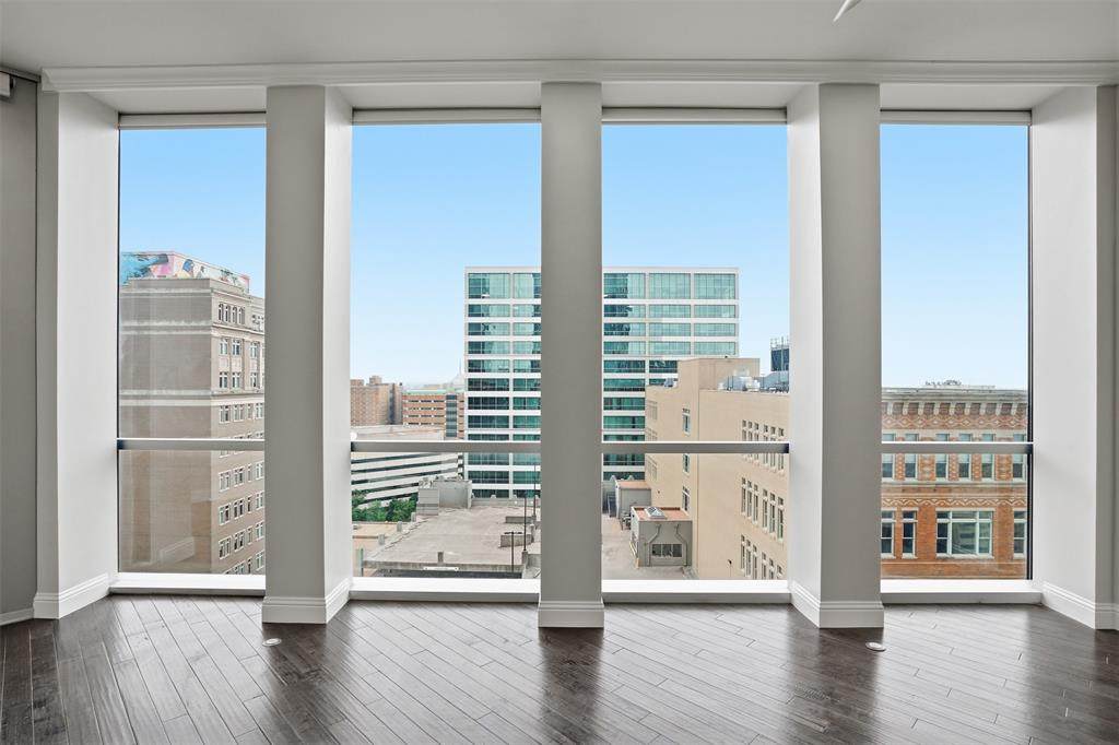 500 Throckmorton Street - Photo 1
