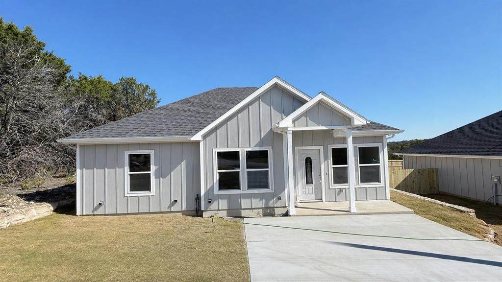 2619 Creekview Drive - Photo 1
