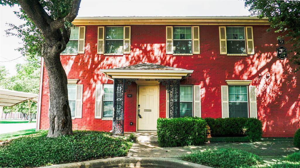 2809 Minert Street - Photo 1