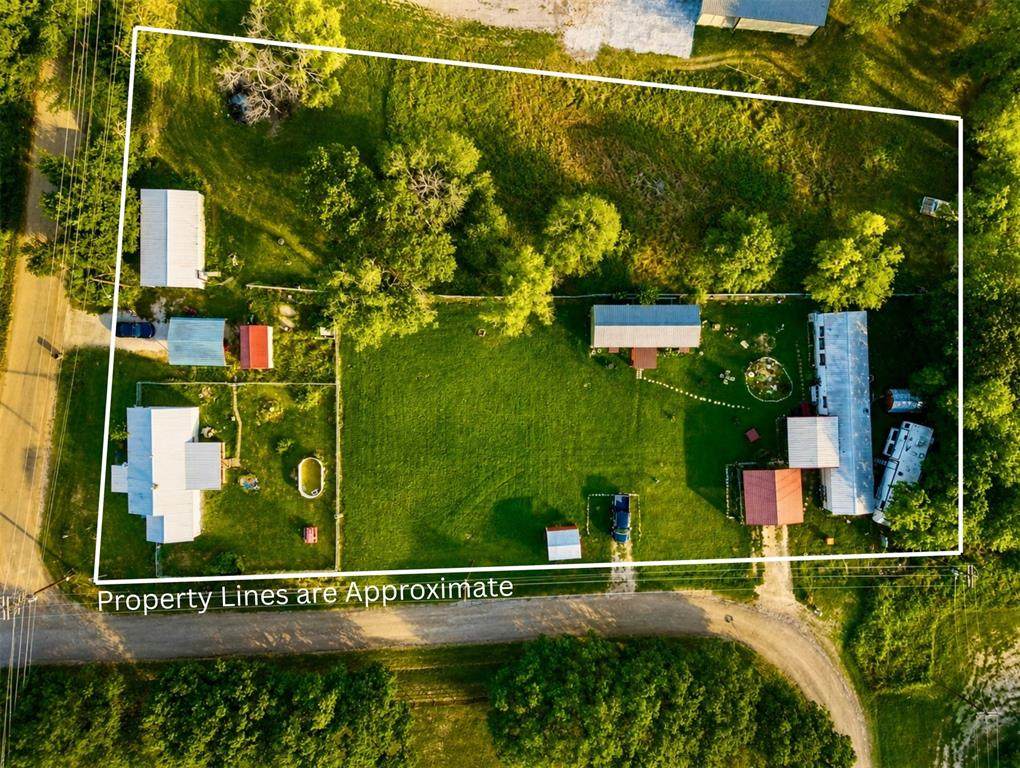 112 Woodlake Lane - Photo 1