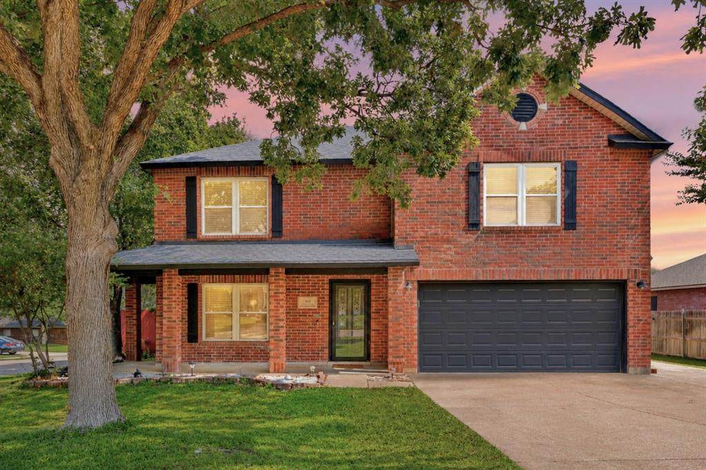 301 Cortland Circle - Photo 1