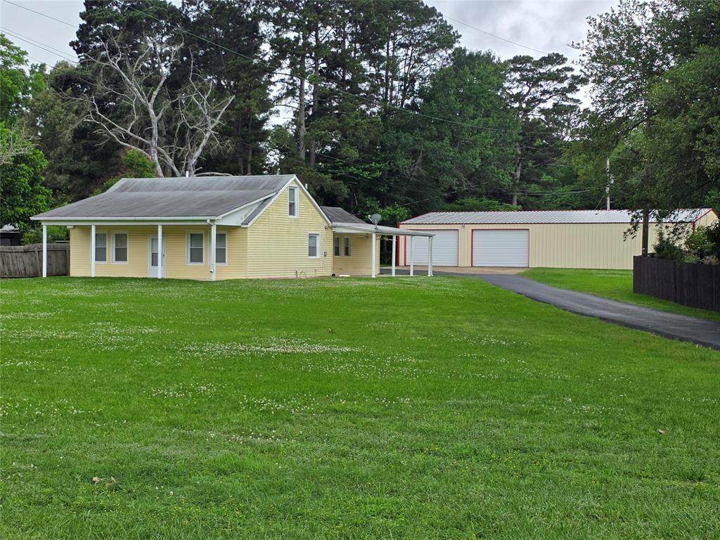 1001 Palmetto Road - Photo 1