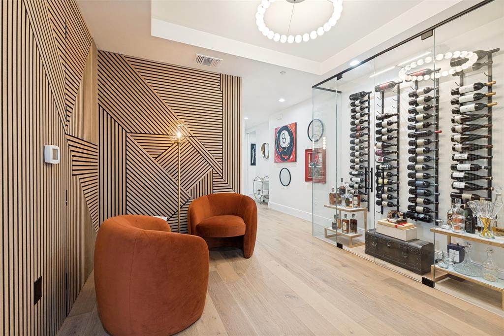 1505 Elm Street - Photo 1
