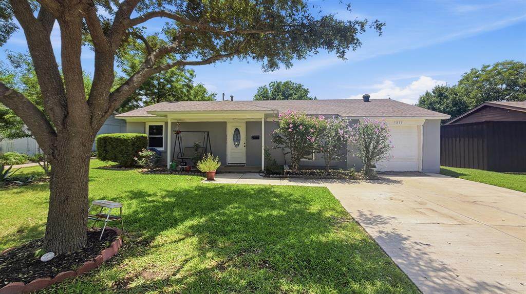1815 Delmar Drive - Photo 1