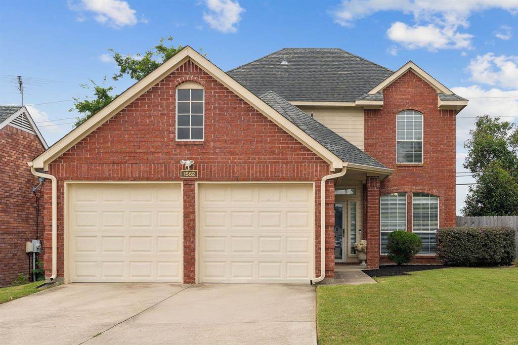 1552 Dublin Circle - Photo 1
