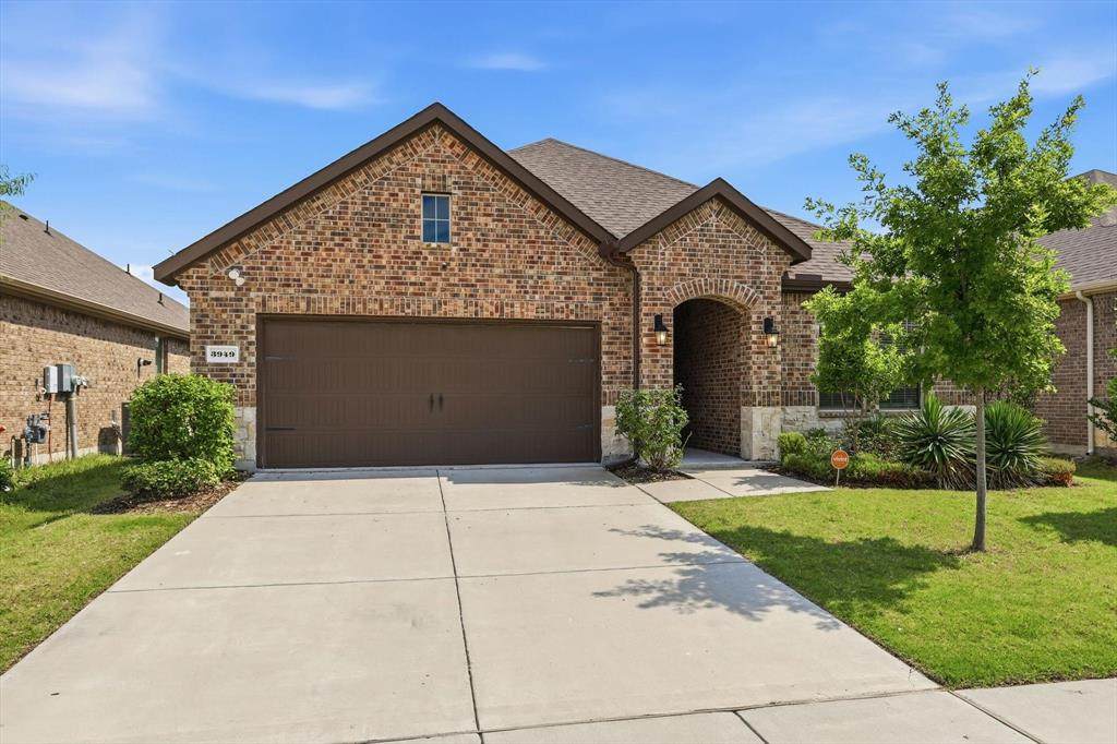 3949 Sidney Lane - Photo 1