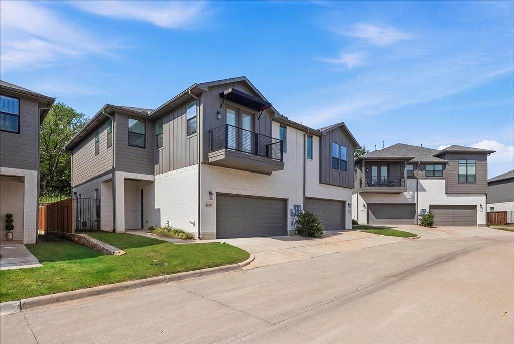 6346 Oakbend Circle - Photo 1