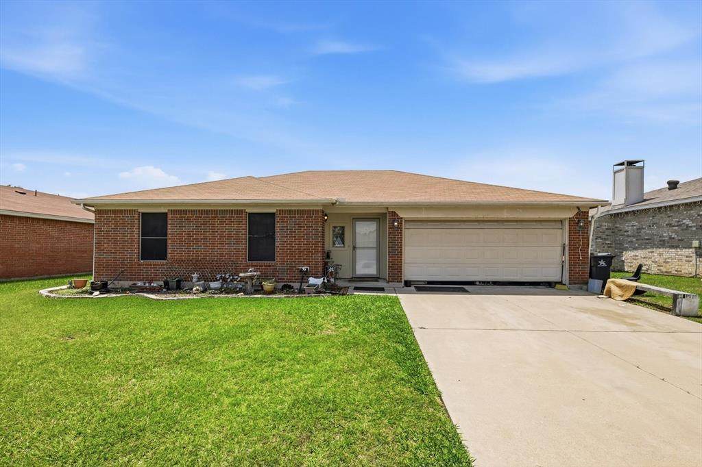 6406 Nicole Way - Photo 1