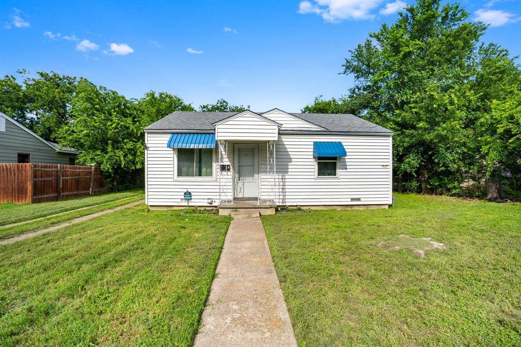 709 Sissom Road - Photo 1