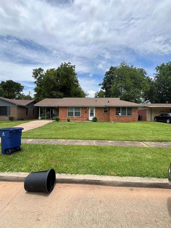 442 Chickasaw Trail - Photo 1