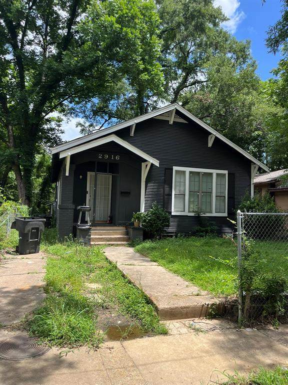 2916 Jackson Street - Photo 1