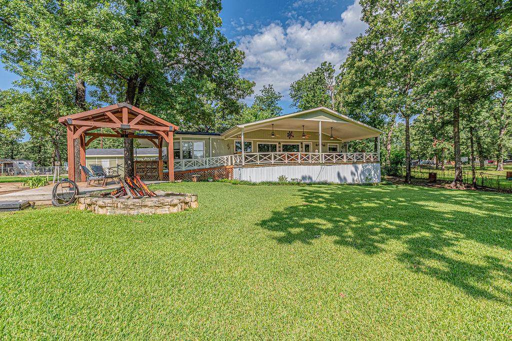 210 Victor Court - Photo 1
