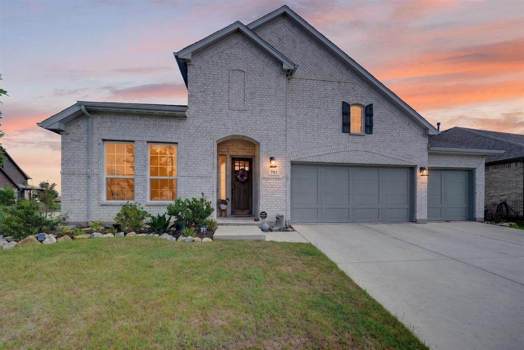 701 Cashew Way - Photo 1