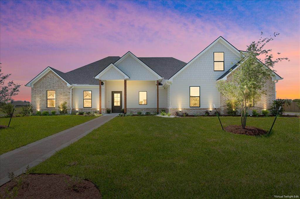 135 Paddle Boat Court - Photo 1