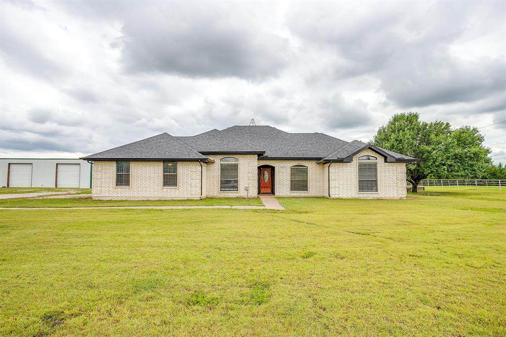 1050 Hampel Road - Photo 1