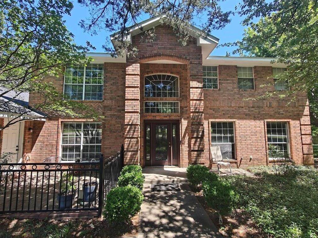 5210 Cliff Haven Drive - Photo 1