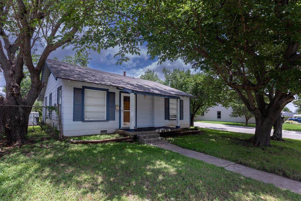 3800 El Campo Avenue - Photo 1