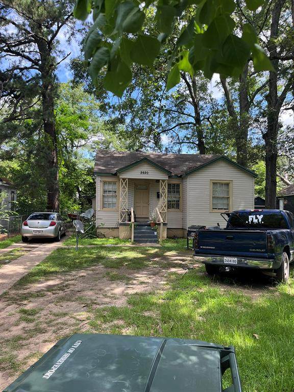2620 Westover Road - Photo 1