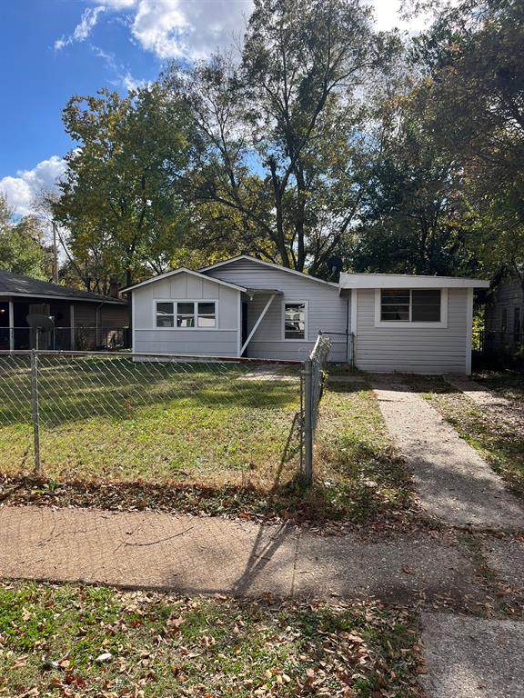 2031 Murray Street - Photo 1