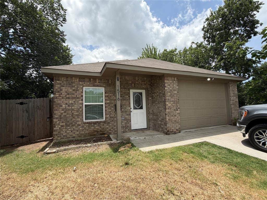 1516 Maddox Avenue - Photo 1