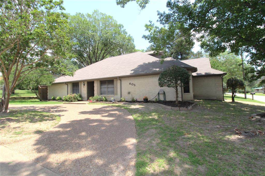 603 Redbud Circle - Photo 1
