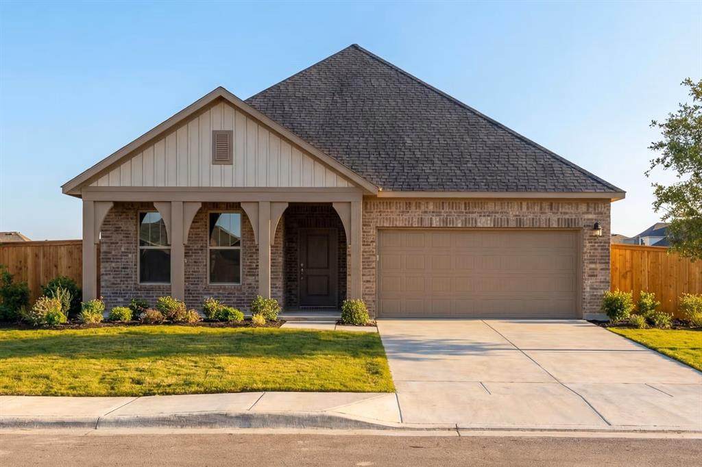 1407 Northview Lane - Photo 1