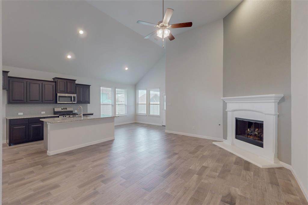 821 Falcon Road - Photo 1