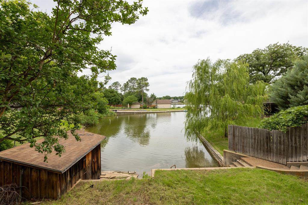 1512 Pecos Trail Court - Photo 1