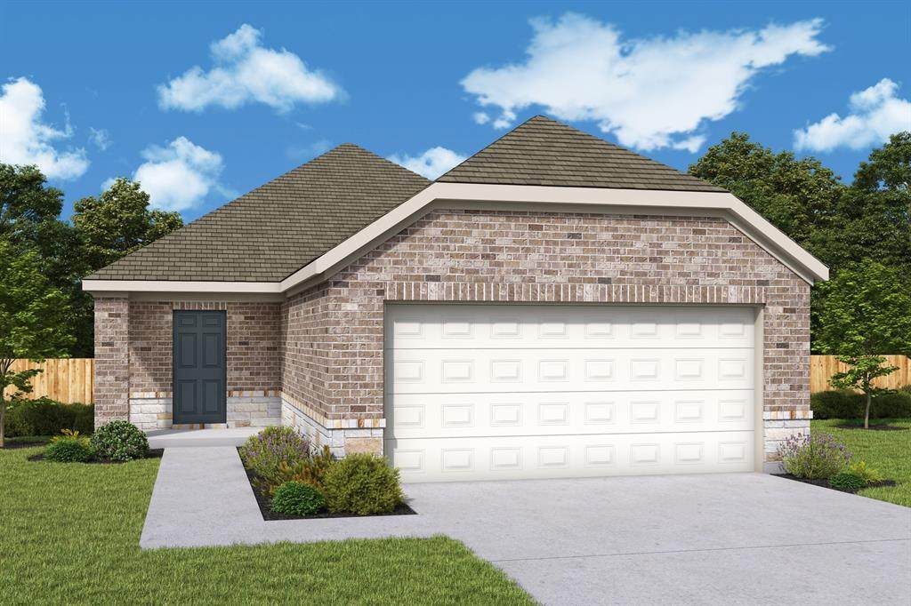 811 Hillcrest Boulevard - Photo 1