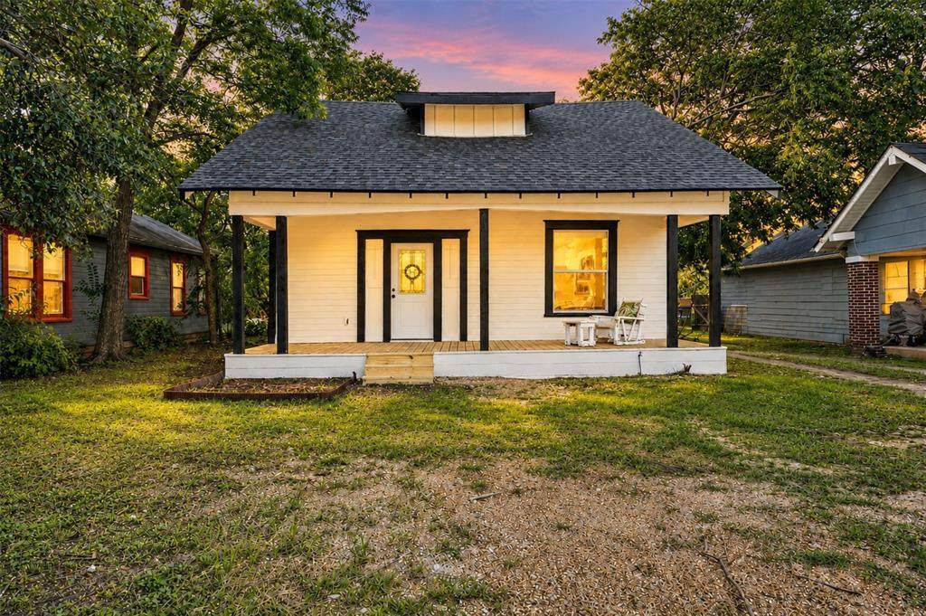 3104 Homan Avenue - Photo 1