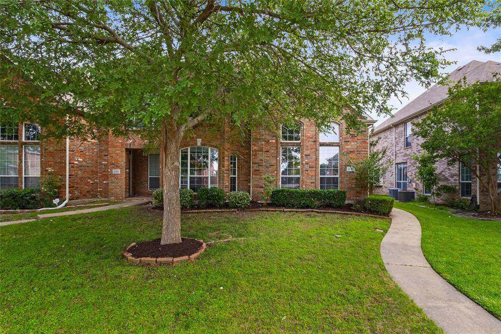 11393 Chaucer Drive - Photo 1