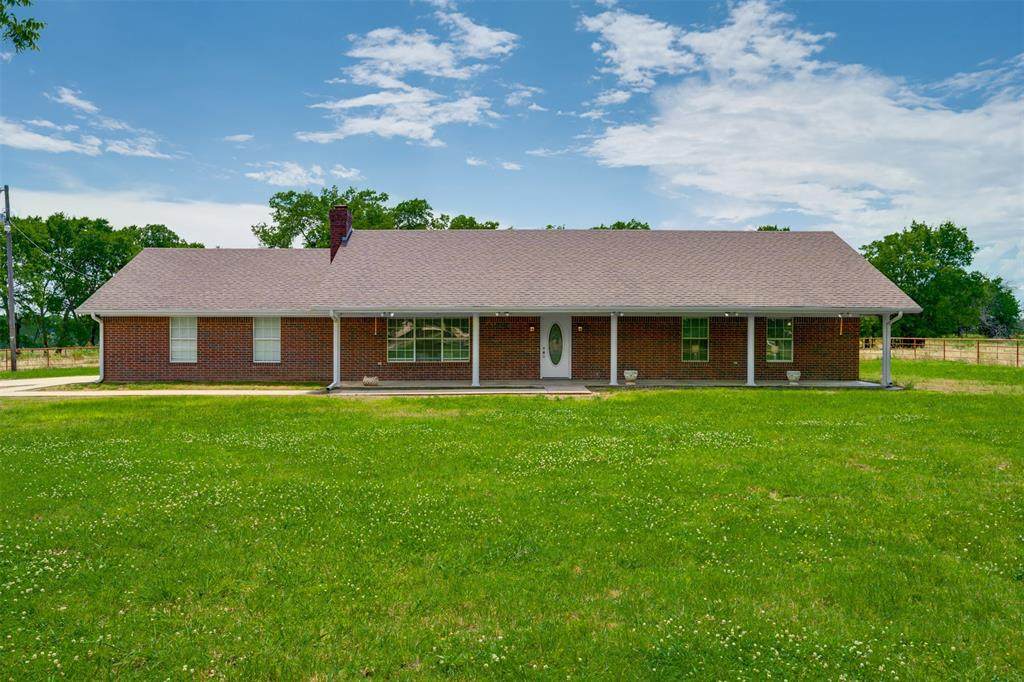 7350 Farm Road 2573 - Photo 1