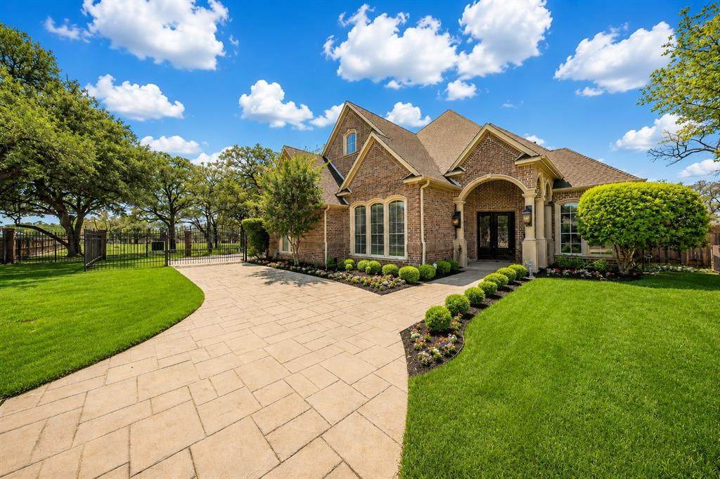 2726 Country Club Road - Photo 1