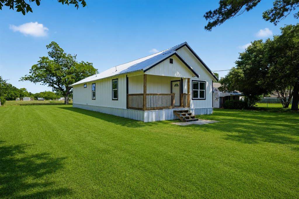 204 Anderson Street - Photo 1